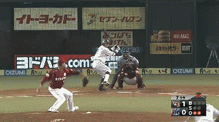 7回裏4栗山ヒット本塁タッチアウト (1)