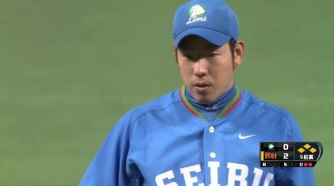 ５回裏２長谷川三振 (4)