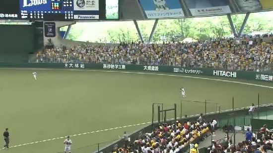 ５回表３マートンライトフライ (2)