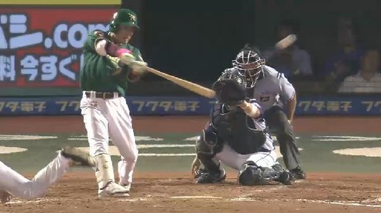 ３回裏１松井稼頭央２ベース０アウト２塁３塁 (3)
