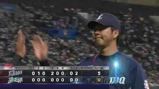 8回裏1十亀2つの四死球無失点