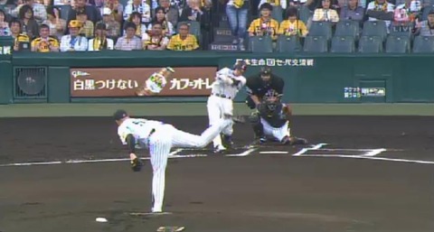 1回表１栗山レフトオーバー２ベース