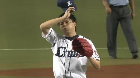 2回表1中田HR (3)
