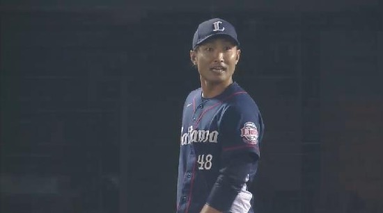 ６回裏２藤田ヒット、ホームタッチアウト (2)