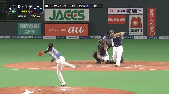 ９回表２中村三振 (1)