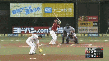 １回表３ヒット盗塁阻止