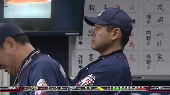 ３回裏４小谷野フォアボール満塁 (1)