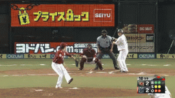 10回裏４中村３ランさよなら (1)