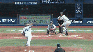 1回表1メヒア2ラン (1)