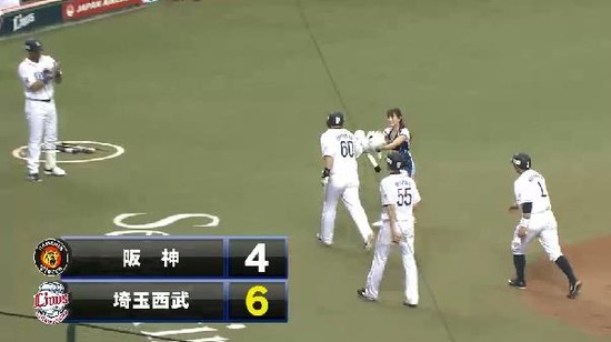 ７回裏７おかわり３ラン (3)