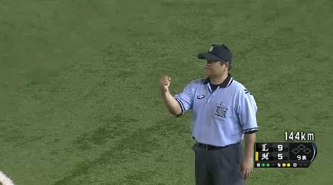 ９回裏２井上三振 (2)