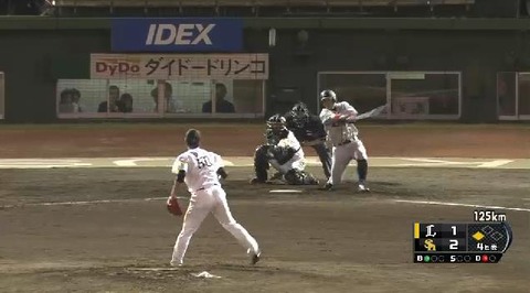 ４回炭谷タイムリーヒット (2)