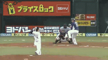 ３回裏１中村HR (1)