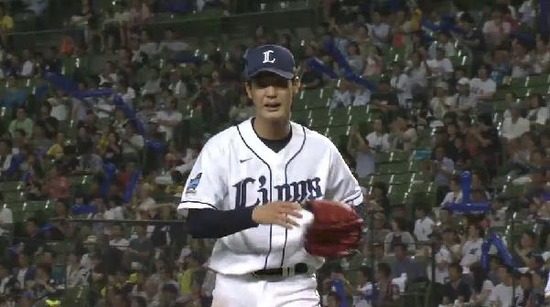 ７回表１秋山ファインプレー (1)