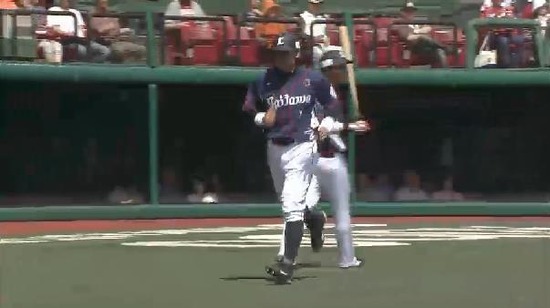 １回表５脇谷セカンドゴロ1点 (2)