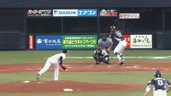 ５回表１ランナー２塁メヒアタイムリー (1)