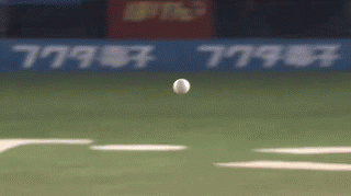 ５回表１炭谷HR (1)