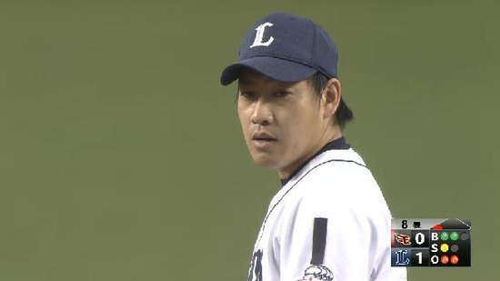 8回表5ウィーラータイムリー (1)