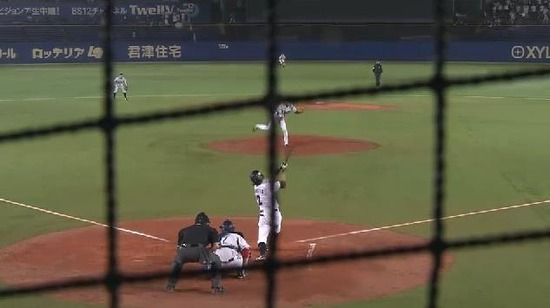 ６回裏３三振 (1)