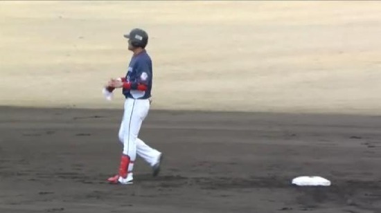 7回表１木村２ベース