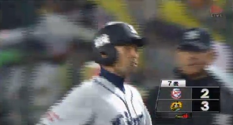 ７回表３大崎タイムリーヒット (2)