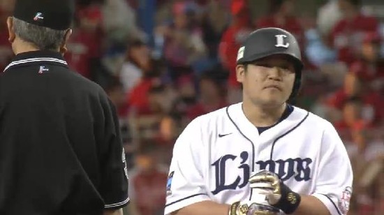 2回裏1中村カーブ狙い撃ち2ベース (1)