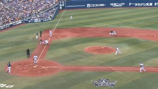 ６回表３ロペス高判断 (2)