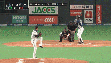 ９回表５メヒアレフトライナー試合終了 (1)