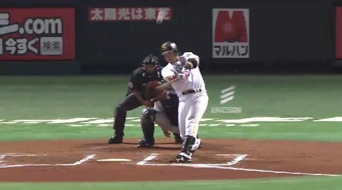 ６回裏松田３ラン (1)