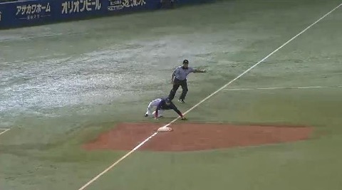 ６回裏２浅村ファインプレー (2)