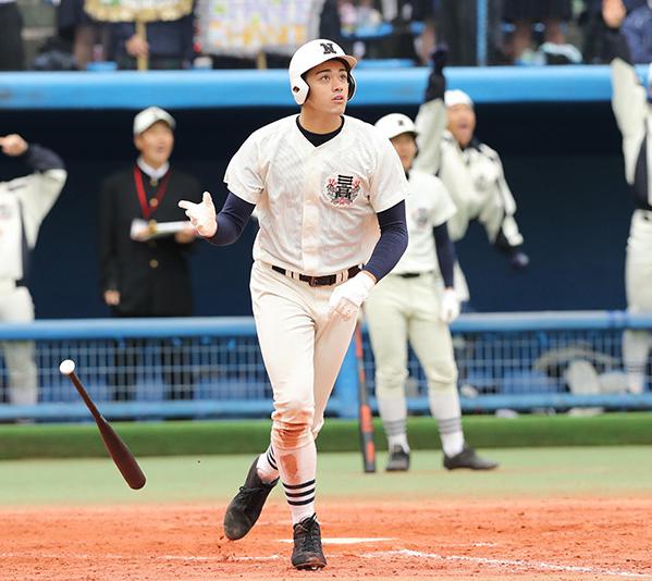 日大三・金成