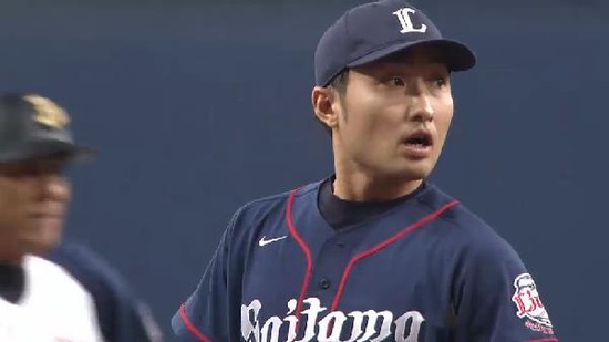 ３回裏５中島ショートゴロ (4)