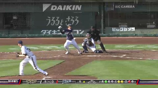 ９回表１秋山ヒットマルチ