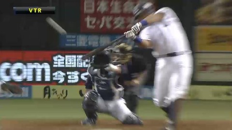 4回裏2メヒアHR (2)