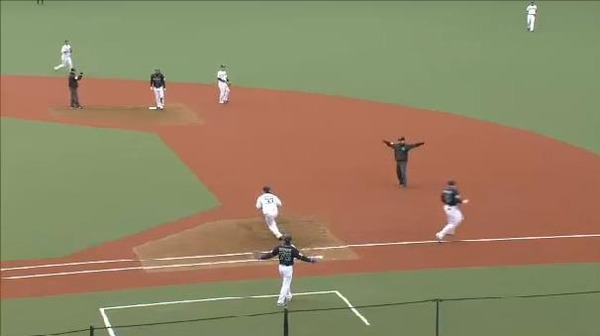 3 (2)