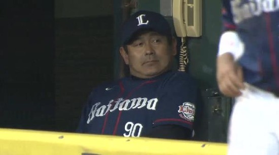 ２回表４炭谷サードゴロ (3)