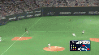 8回裏3秋山レーザービーム (1)