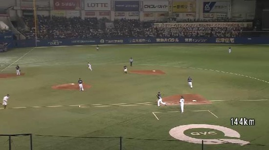 7回裏2福浦ファーストゴロ脇谷FC (2)