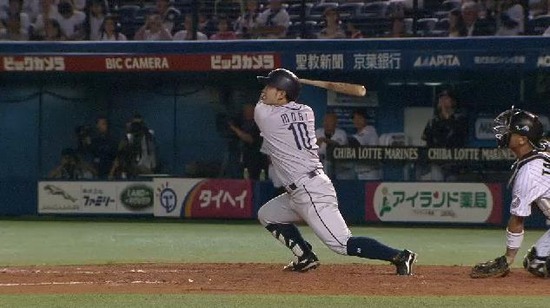 9回表3森2ラン (6)