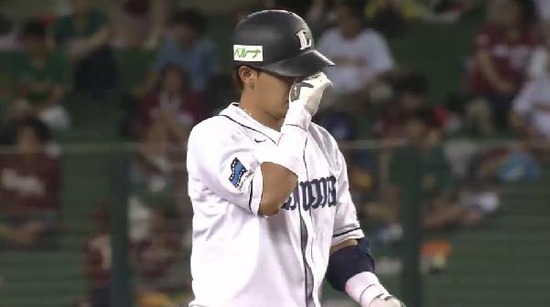 ５回裏４浅村タイムリー２ベース (3)