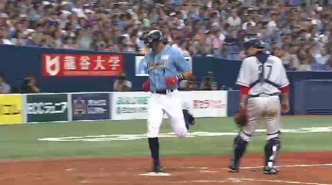 4回裏1糸井ヒット岡田タイムリー2ベース (3)