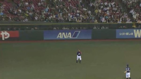 ７回裏１増田三者凡退 (1)