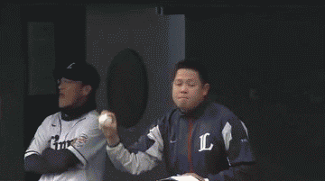 １回表１平野ファーストライナー (1)