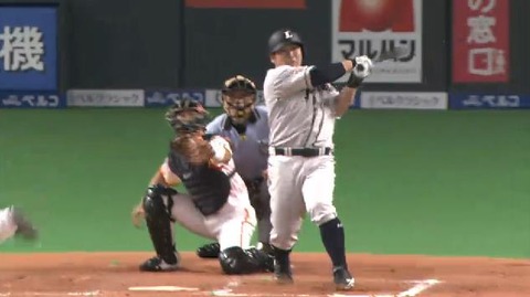 ８回表３中村満塁弾 (3)