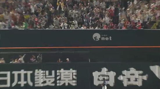 ５回裏２柳田２ラン1点差 (4)