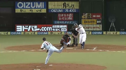 １回裏２メヒアポテンヒットタイムリー (3)