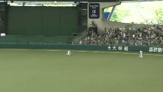 7回表1安達岡田ヒット1塁3塁 (2)