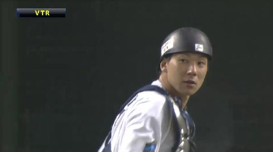 ３回表１炭谷ナイス返球 (4)