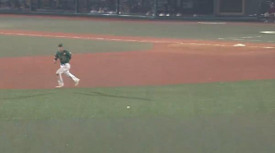 ６回表１メヒアマルチ (1)