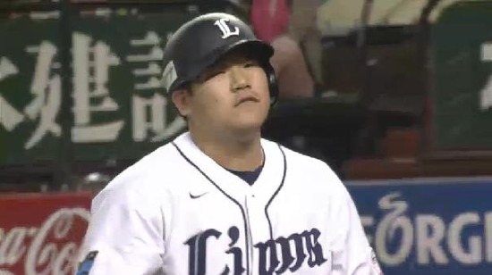 ７回裏３中村三振 (2)